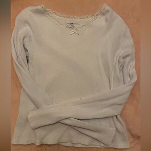 Brandy Melville Long Sleeve Lace Bow Top